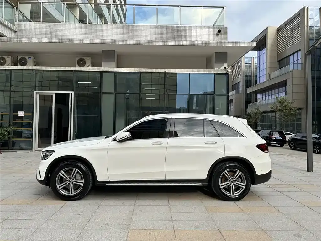 Mercedes-Benz GLC — фото 5