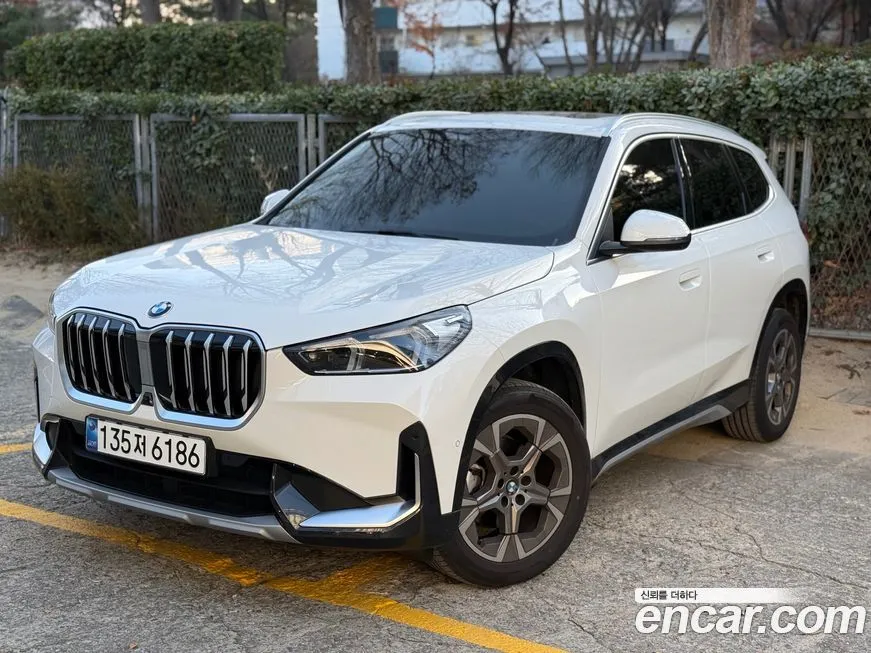 BMW X1 — фото 1
