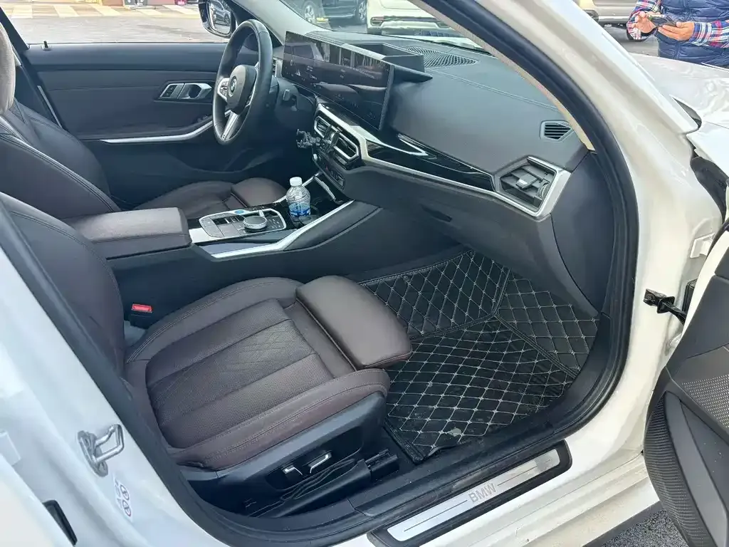 BMW i3 — фото 4