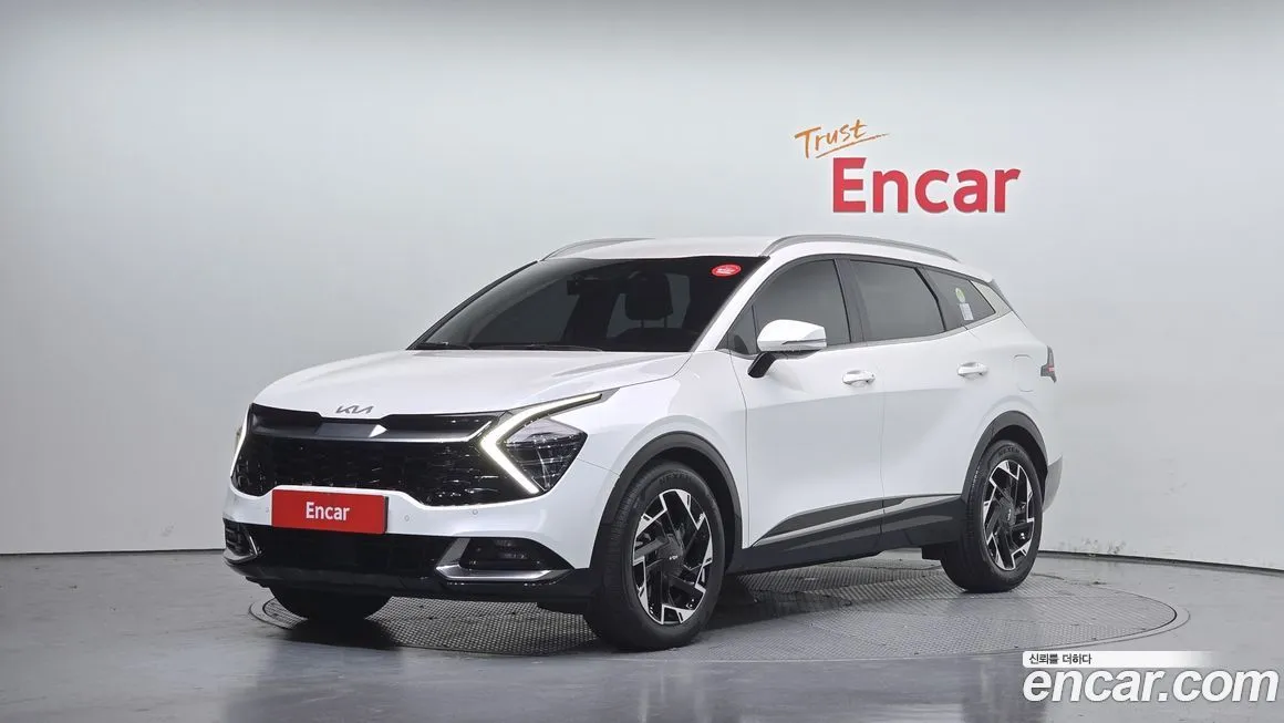 Kia Sportage — фото 1