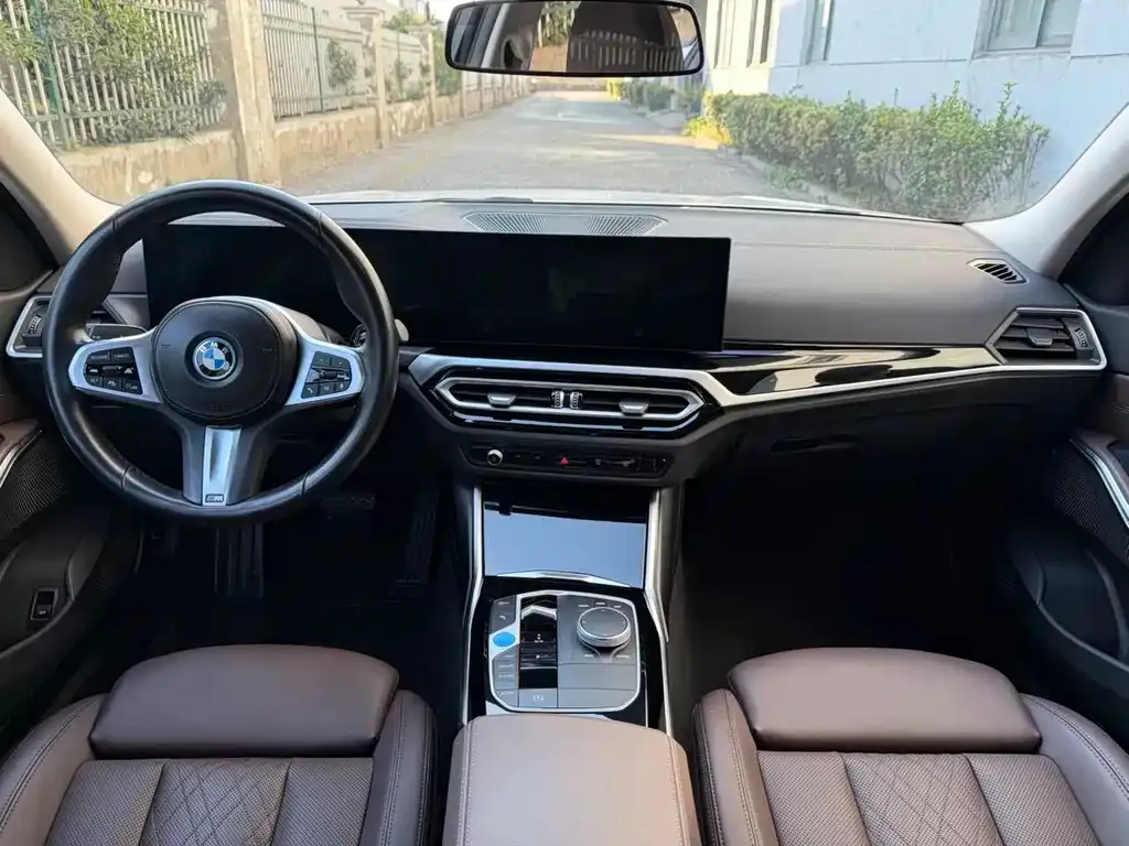 BMW i3 — фото 8