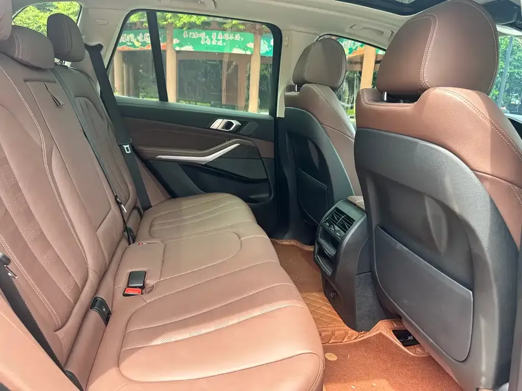 BMW X5 (Import) — фото 10