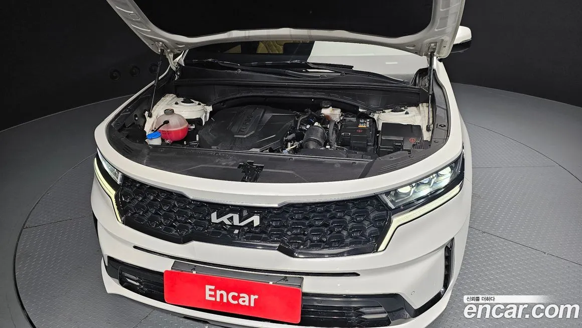 Kia Sorento — фото 6
