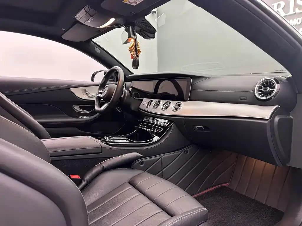 Mercedes-Benz E-Class (Import) — фото 10