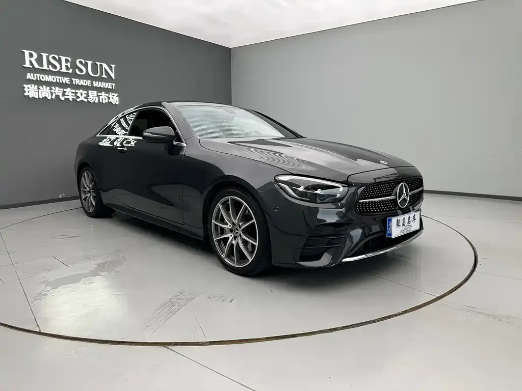 Mercedes-Benz E-Class (Import) — фото 2
