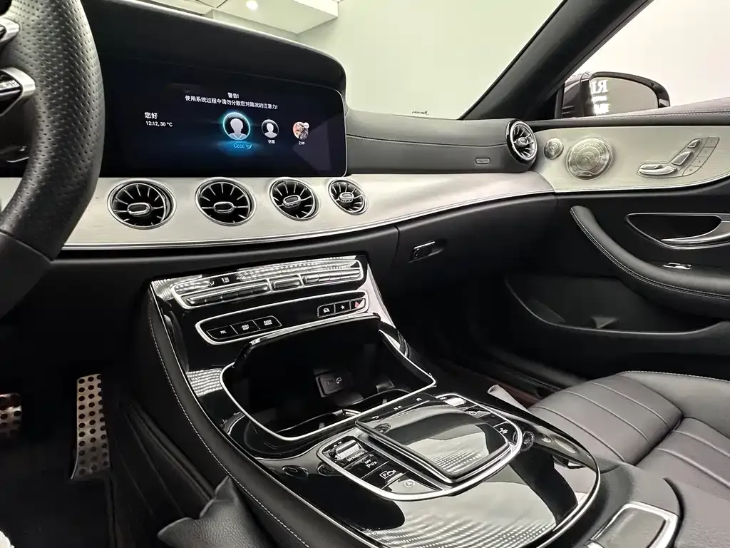 Mercedes-Benz E-Class (Import) — фото 7
