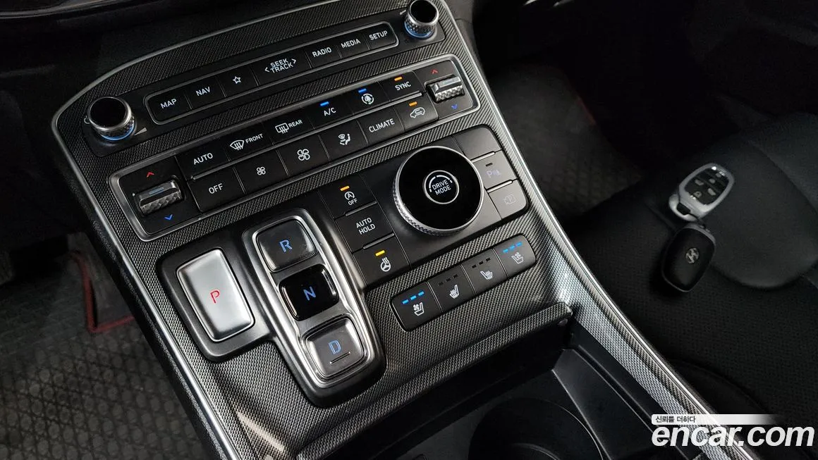 Hyundai Santafe — фото 9