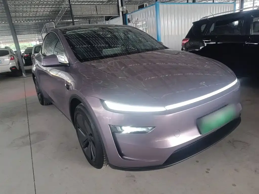 Tesla Model Y — фото 4