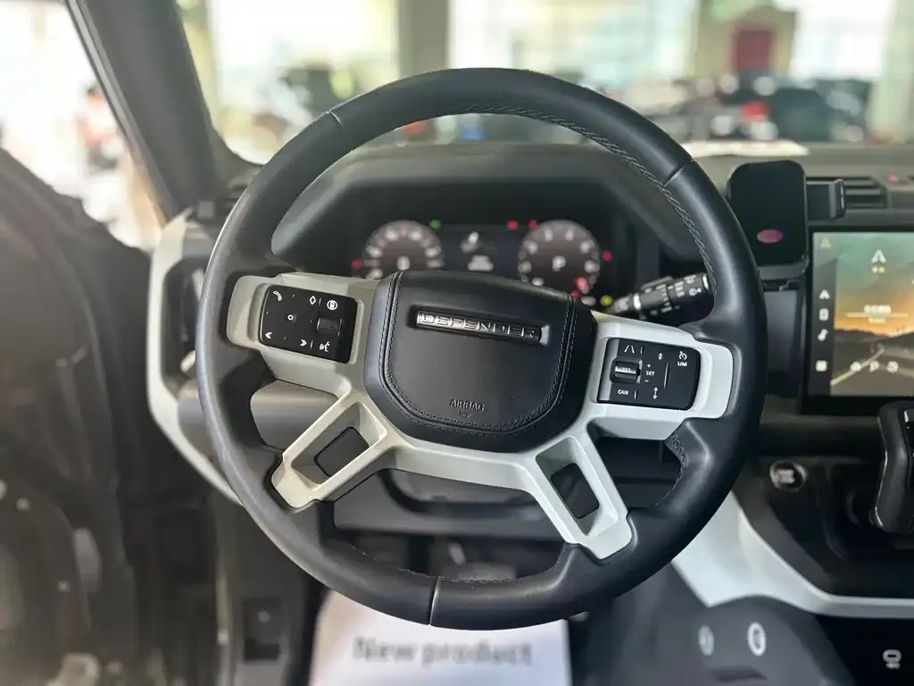 Land Rover Defender — фото 6
