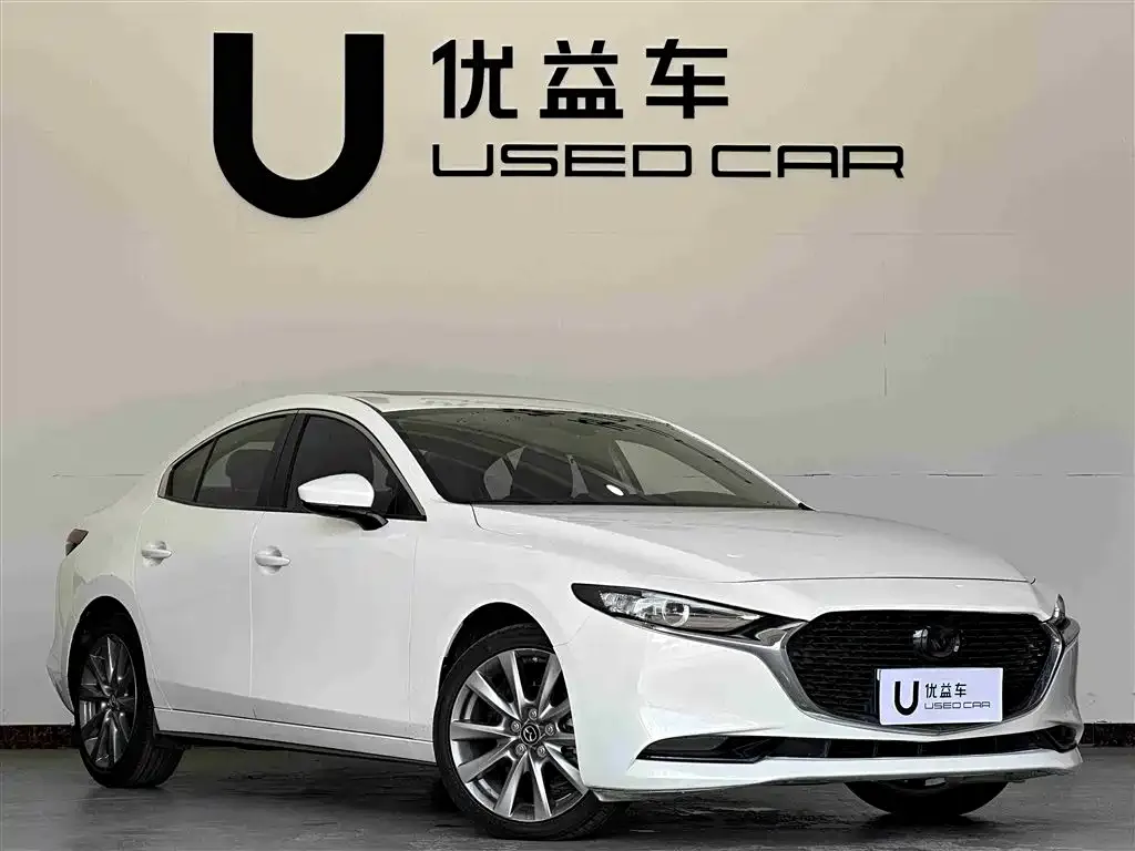 Mazda 3 Axela — фото 3