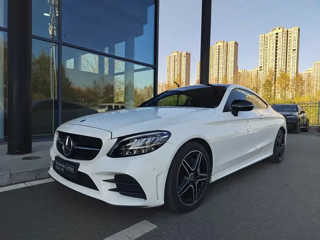 Mercedes-Benz C-Class (Import) — фото 1