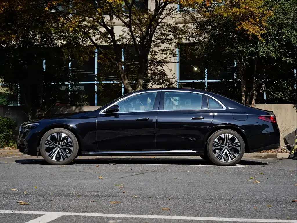 Mercedes-Benz E-Class New Energy — фото 3