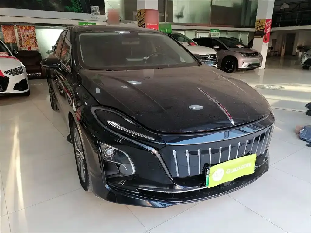 Hongqi E-QM5 — фото 4