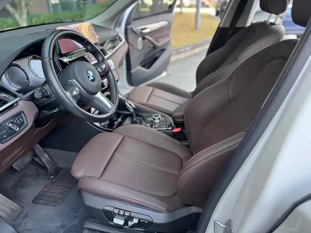 BMW X1 — фото 4