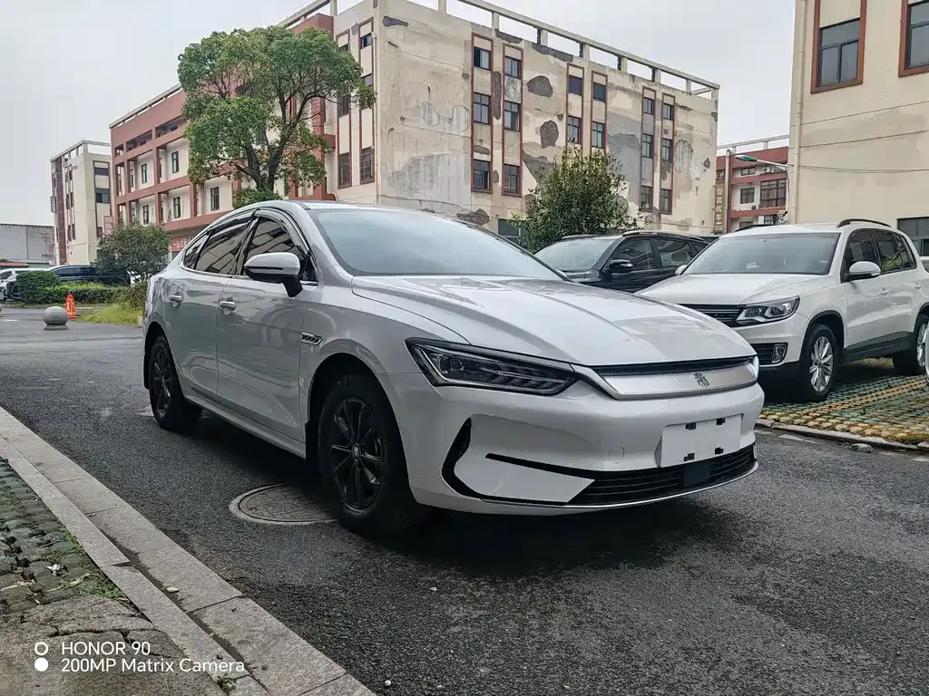 BYD Qin PLUS — фото 3