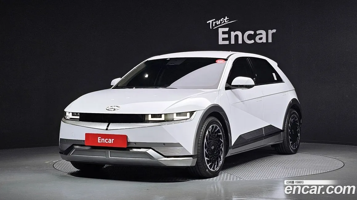 Hyundai Ioniq5 — фото 1