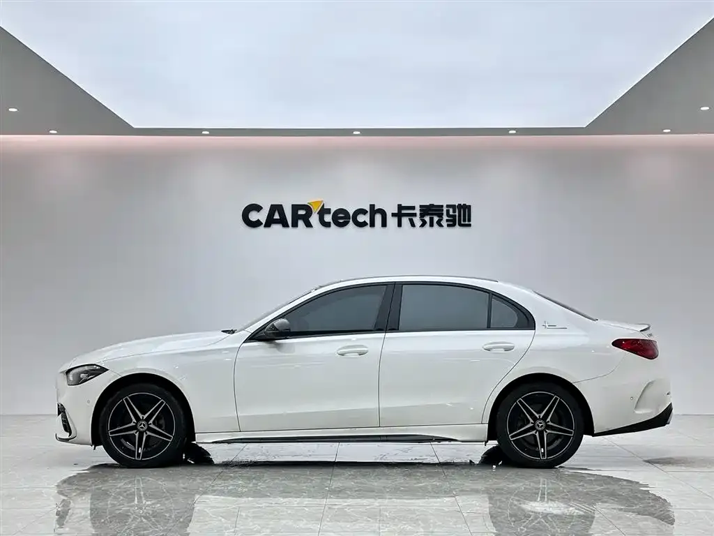 Mercedes-Benz C-Class — фото 2