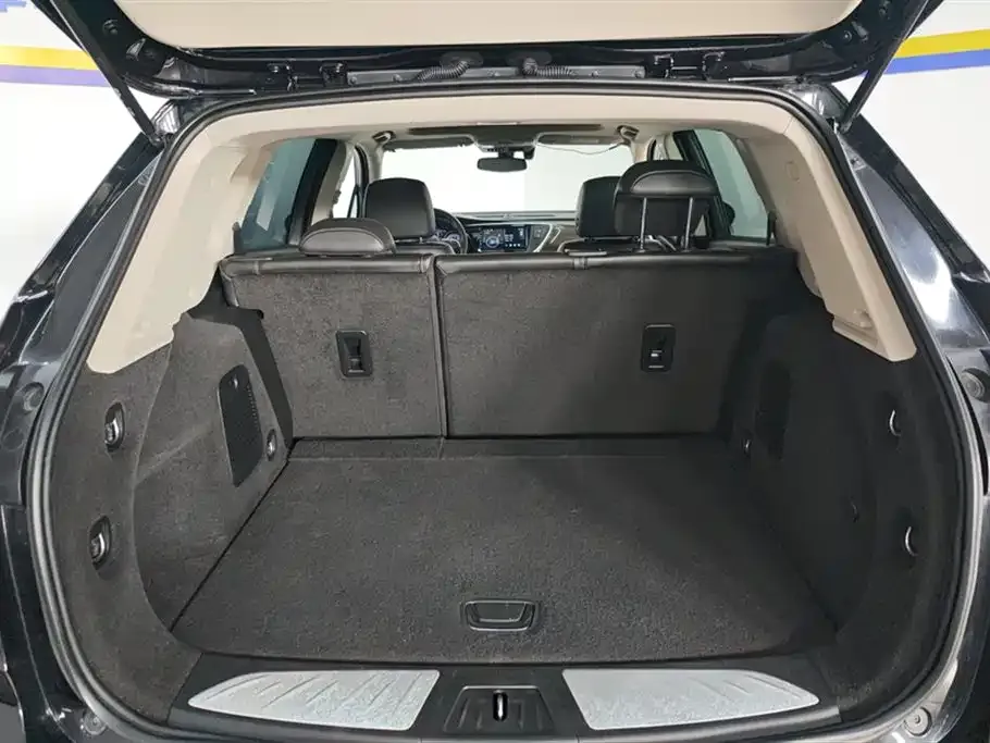 Buick Envision Plus — фото 4