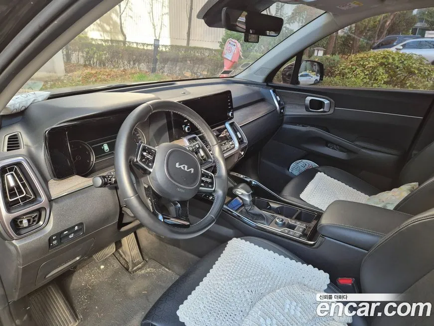 Kia Sorento — фото 7