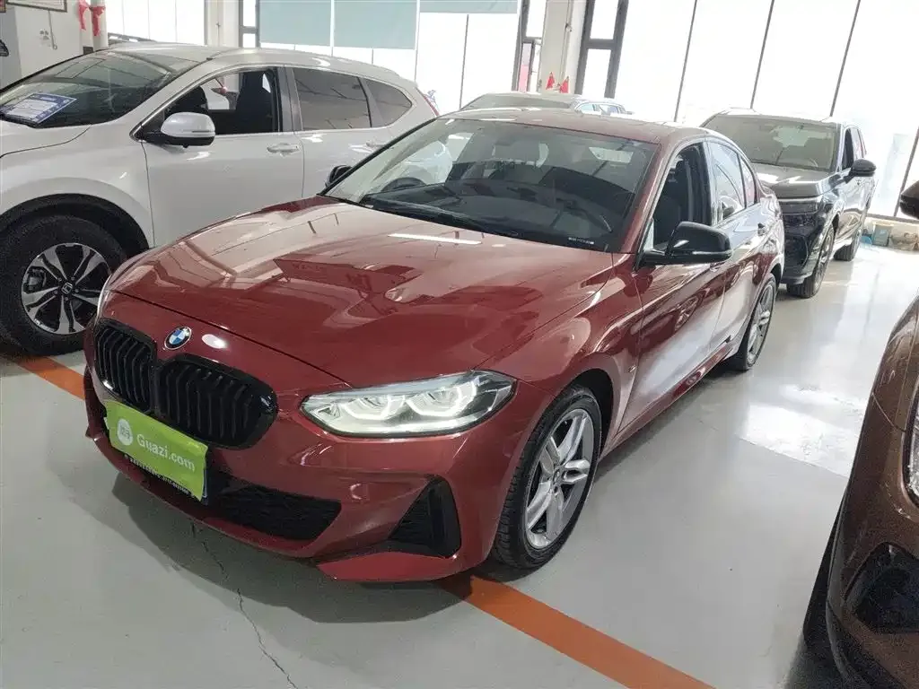 BMW 1 Series — фото 1