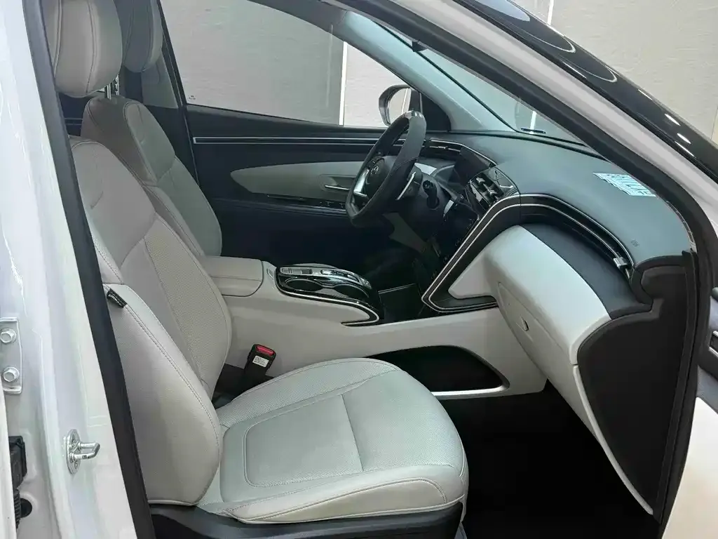 Hyundai Tucson — фото 9