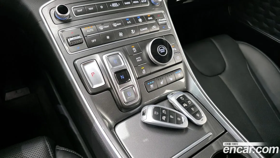 Hyundai Santafe — фото 9