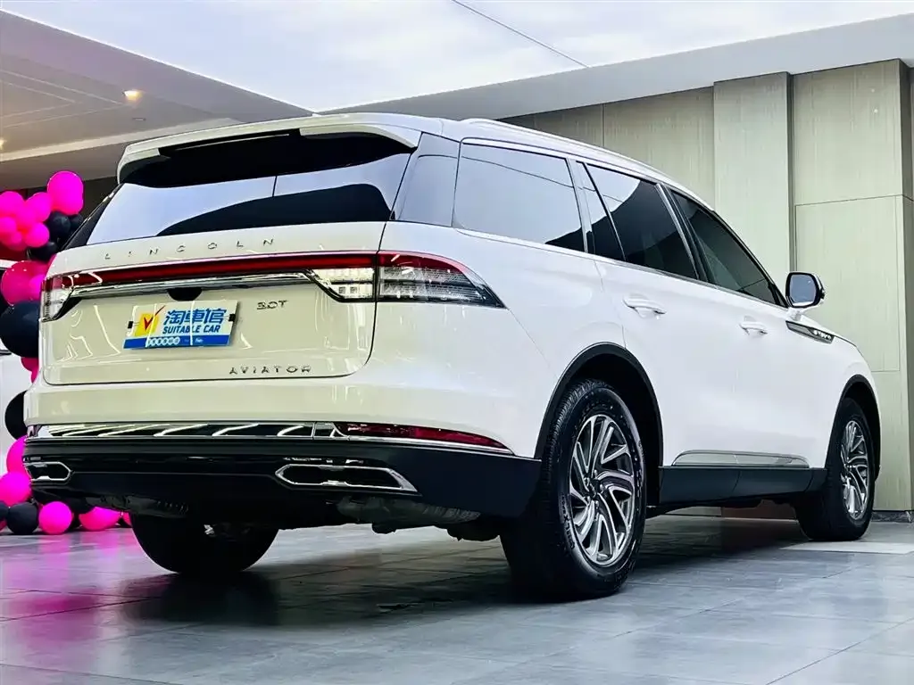 Lincoln Aviator — фото 4