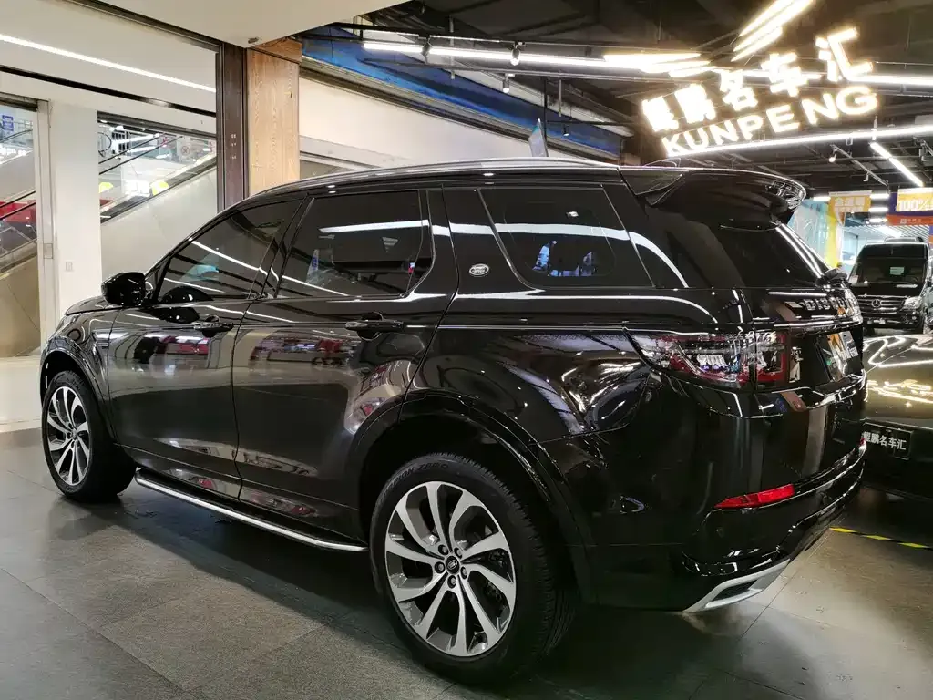 Land Rover Discovery Sport — фото 2