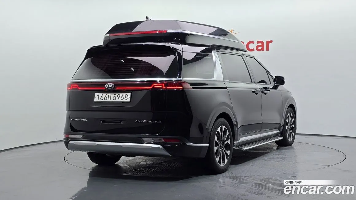 Kia Carnival — фото 2