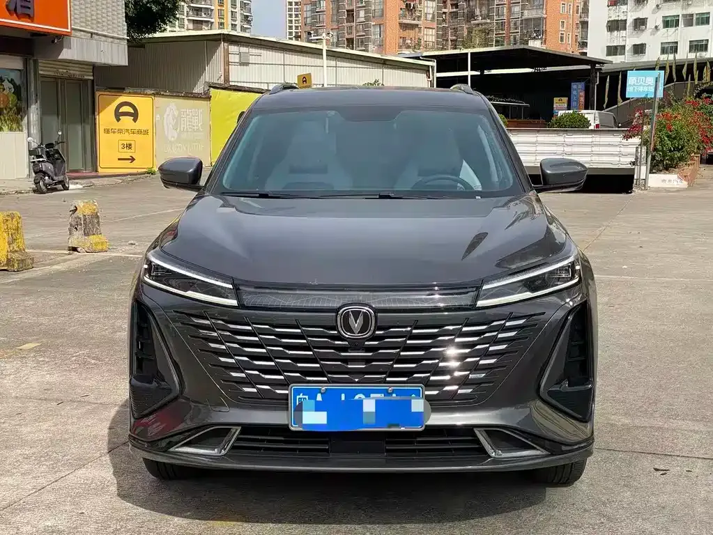 Changan CS75PLUS — фото 2