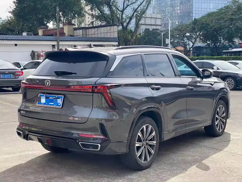 Changan CS75PLUS — фото 6