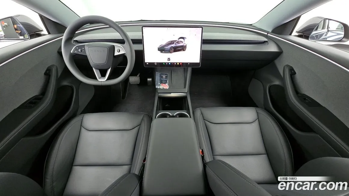 Tesla Model 3 — фото 7