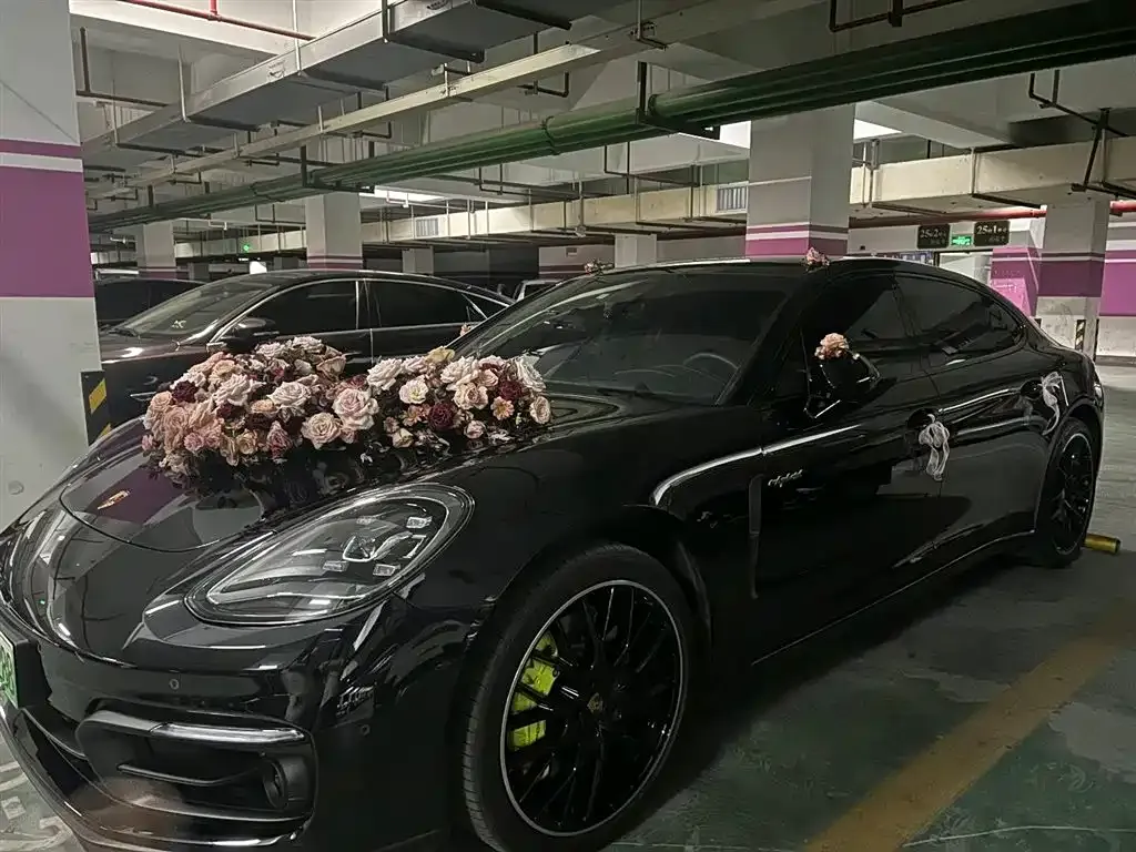 Porsche Panamera Hybrid — фото 1