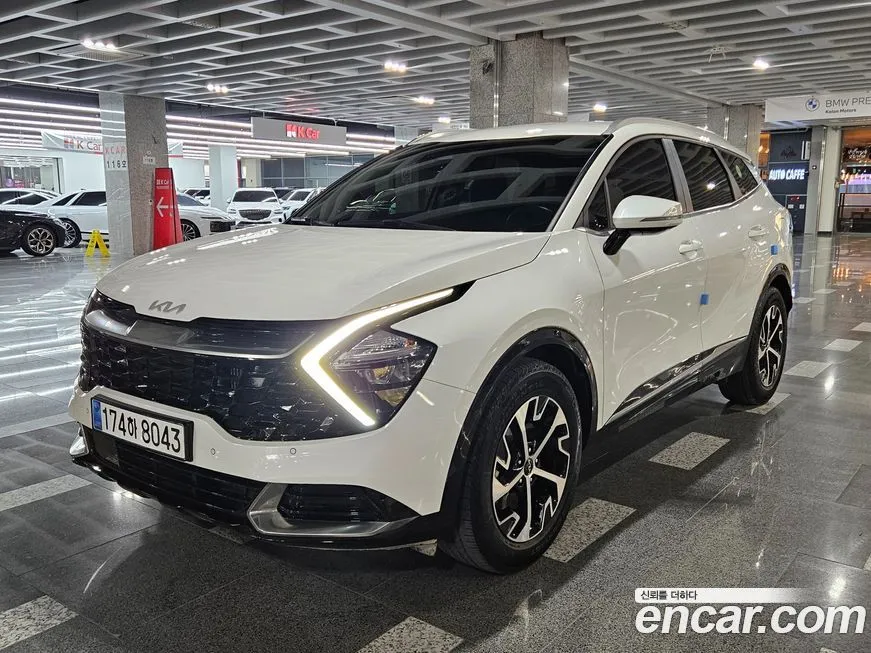 Kia Sportage — фото 1