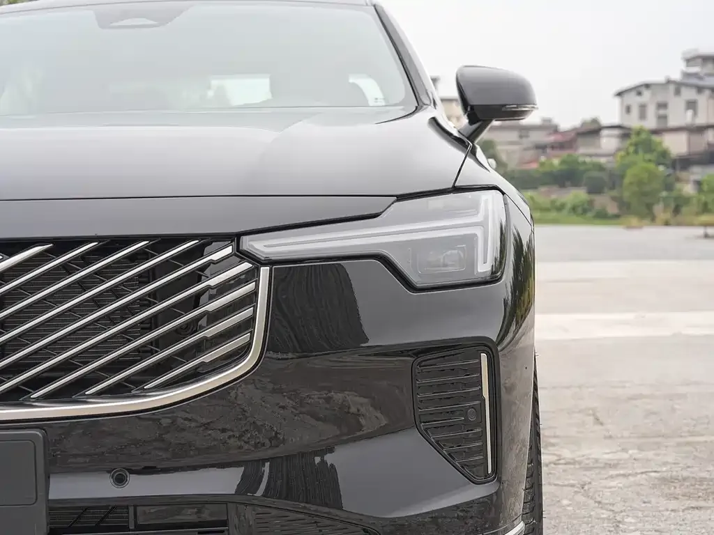 Volvo S90 — фото 6