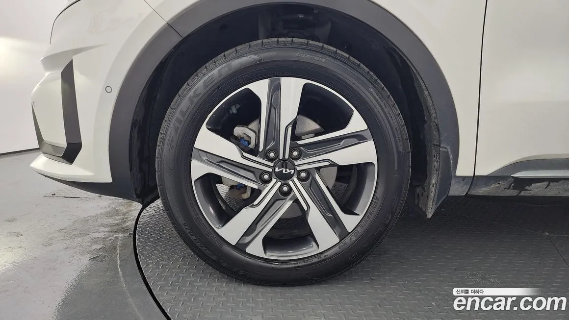 Kia Sorento — фото 5