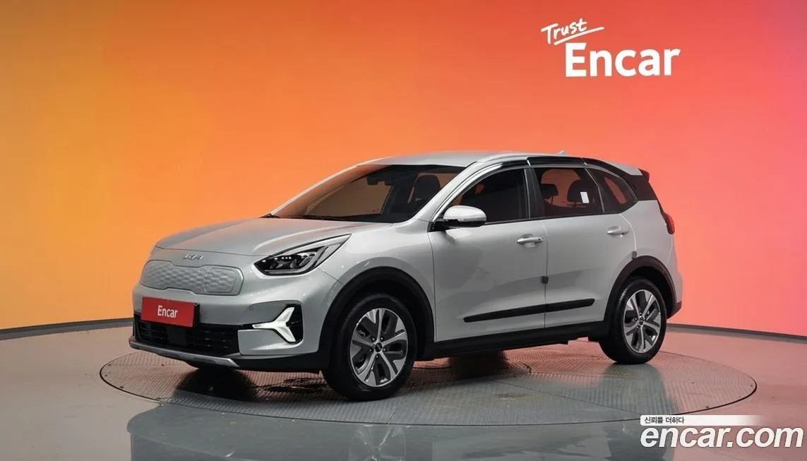 Kia Niro — фото 1