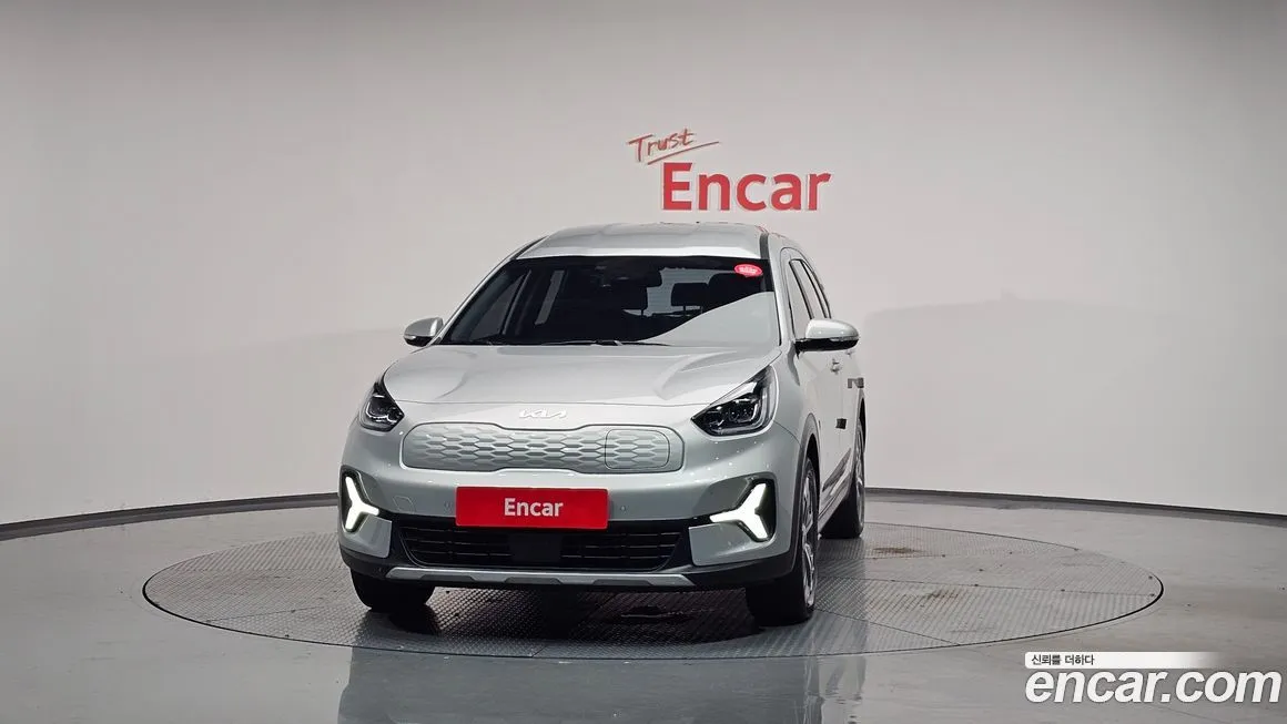 Kia Niro — фото 3