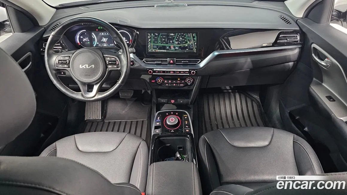 Kia Niro — фото 7