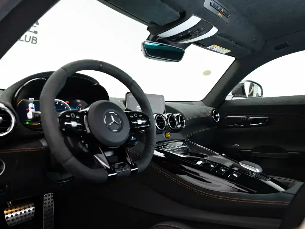Mercedes-Benz AMG GT — фото 9