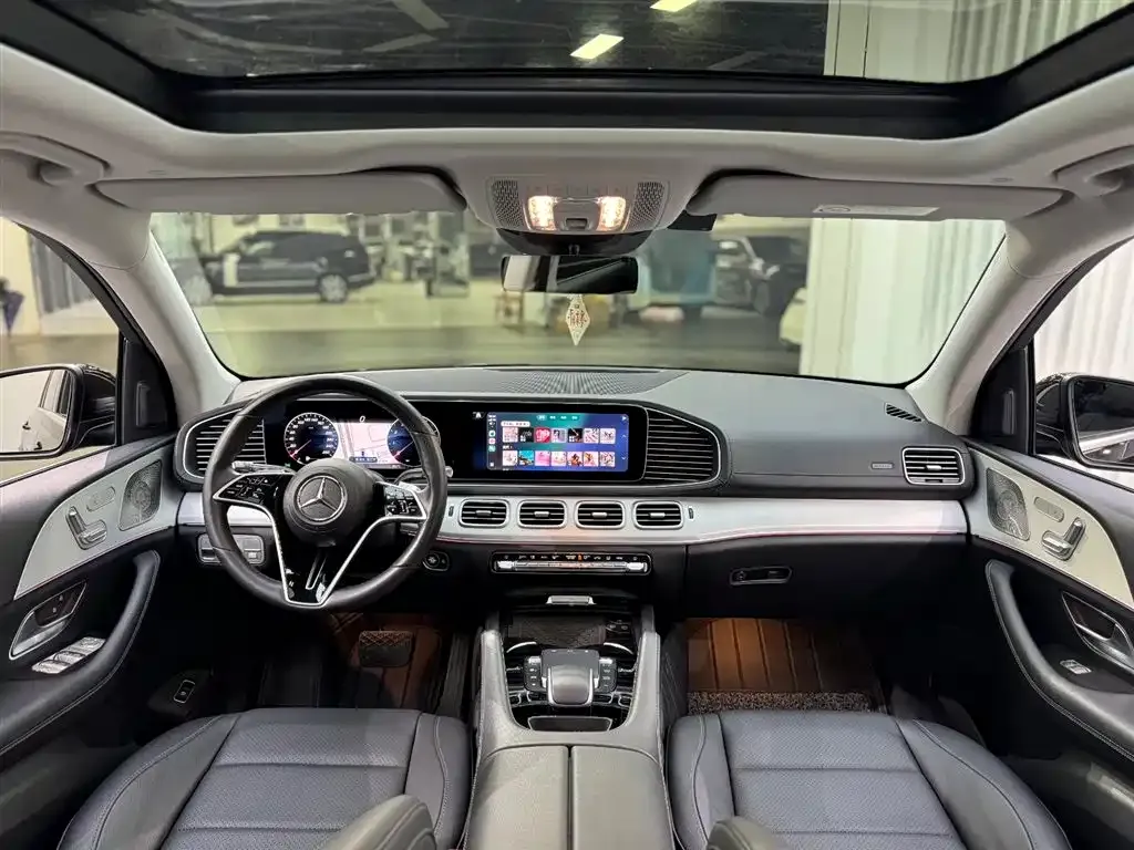Mercedes-Benz GLE — фото 6