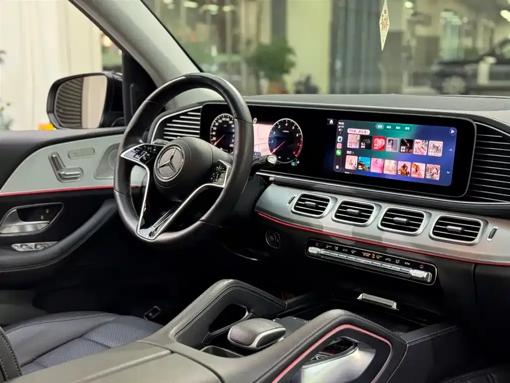 Mercedes-Benz GLE — фото 7