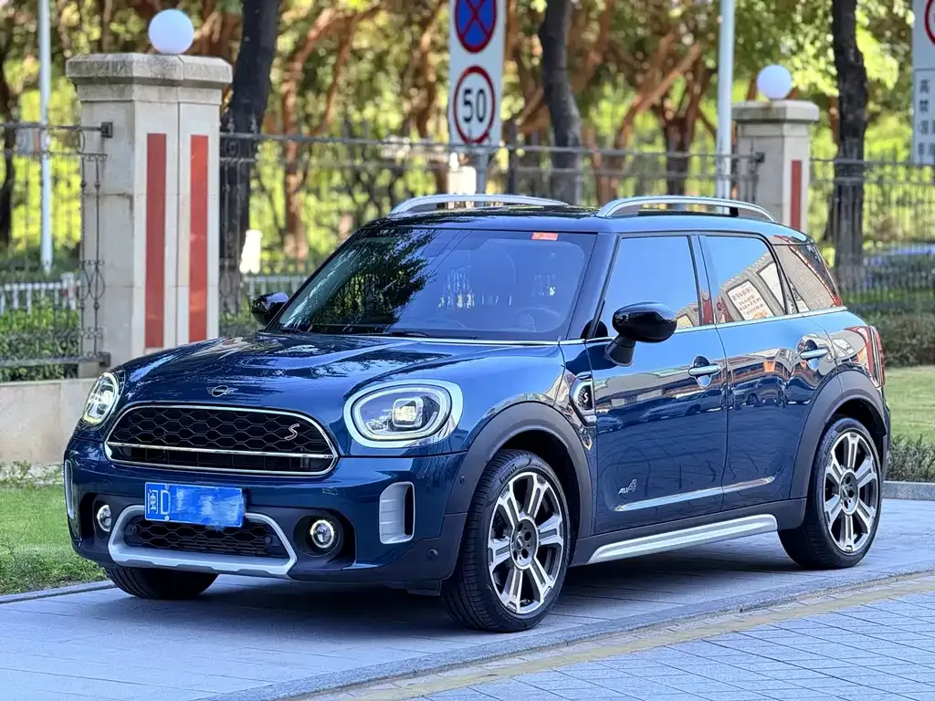 MINI Countryman — фото 1
