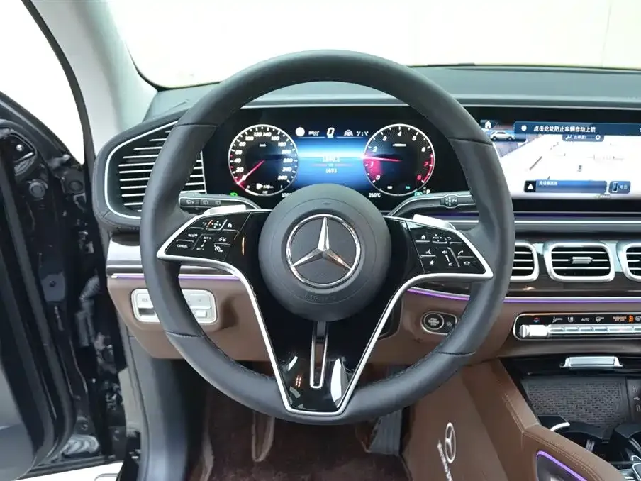 Mercedes-Benz GLE — фото 8