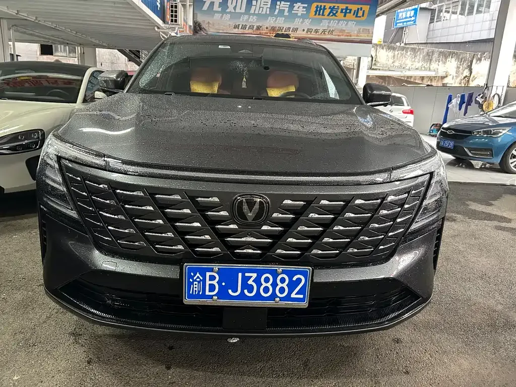 Changan CS75PLUS — фото 2