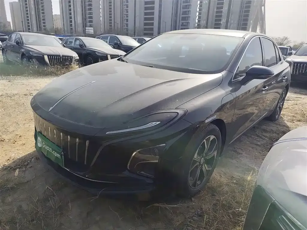 Hongqi E-QM5 — фото 2