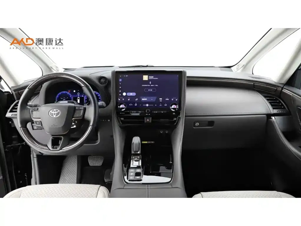 Toyota Alphard — фото 5