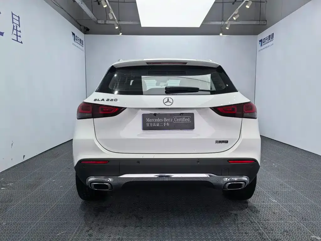 Mercedes-Benz GLA — фото 6