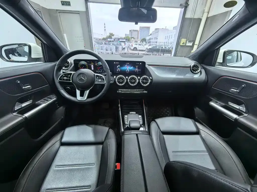 Mercedes-Benz GLA — фото 9
