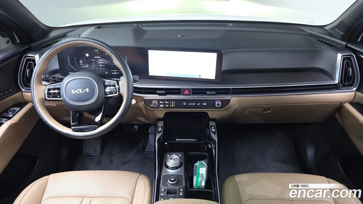 Kia Sorento — фото 7